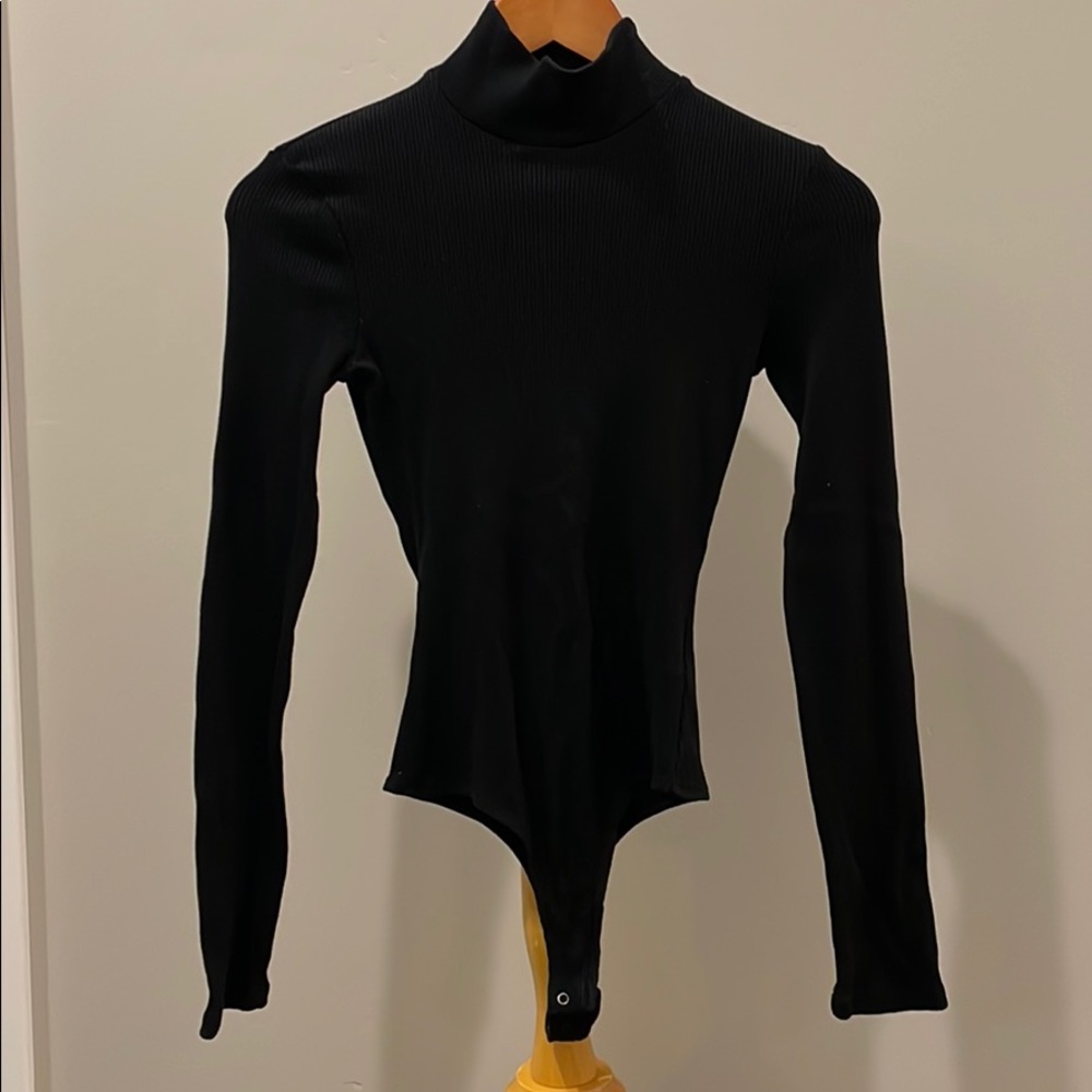 NEW w/out tags AGOLDE black bodysuit